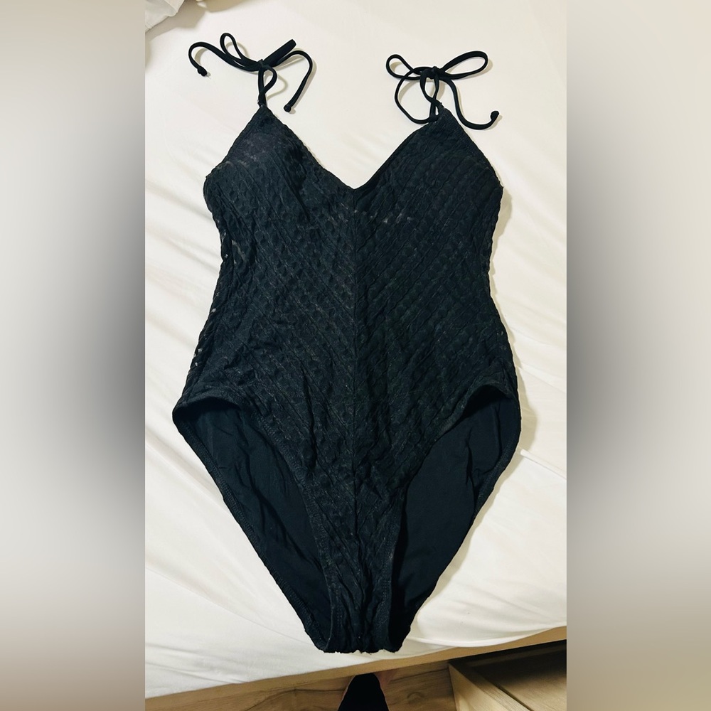 Robin Piccone black Textured swimming suit